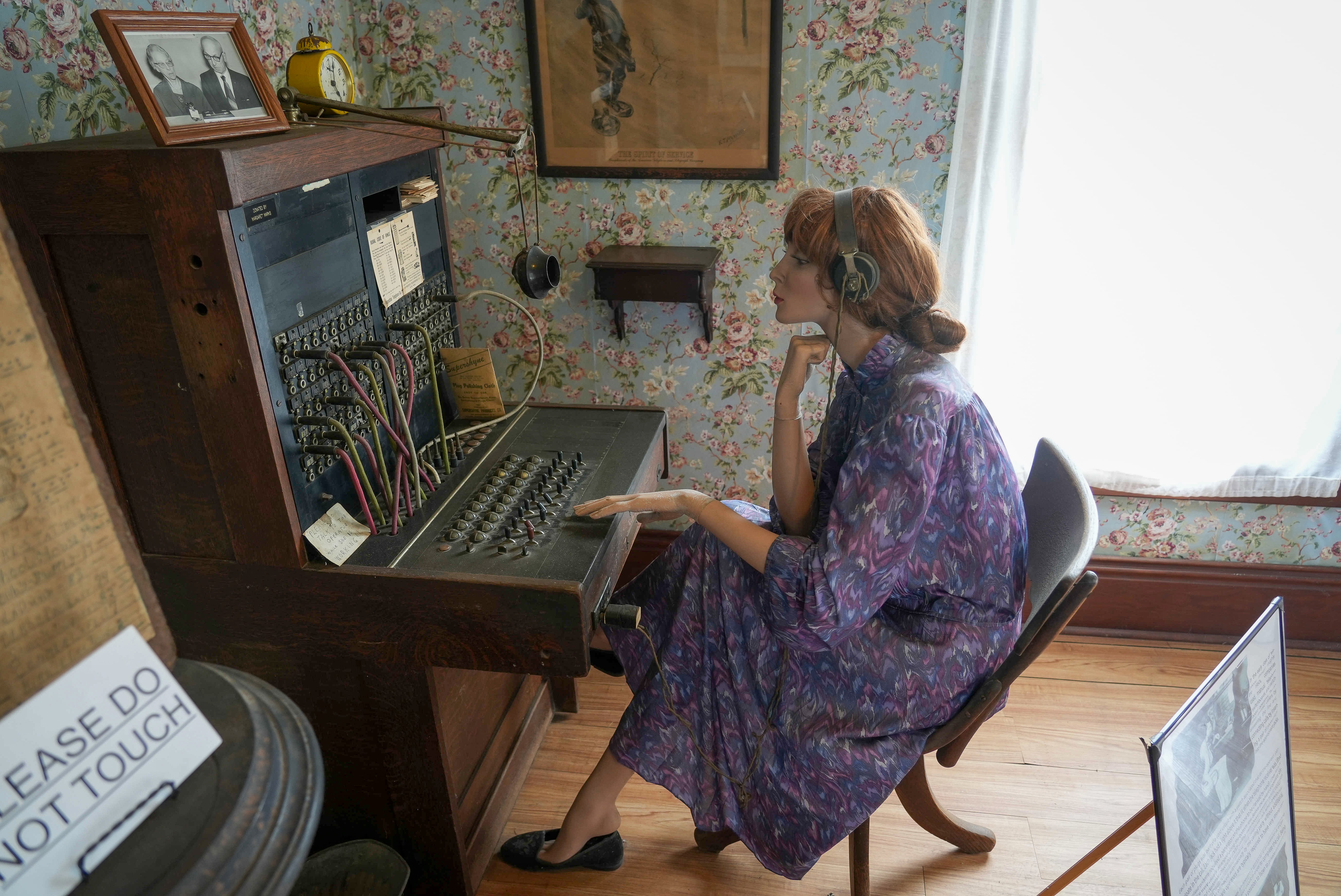 Fake lady in the phone museum