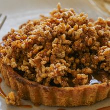 barley apple tart