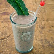 paw paw and kale smoothie