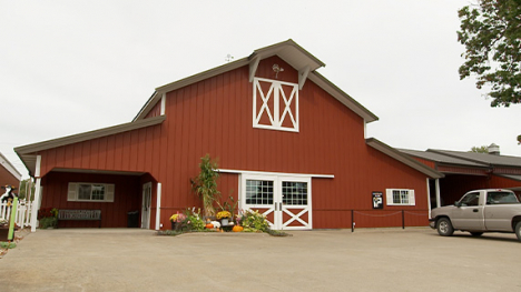 Big red barn at the Prairie Trails Museum in Corydon, Iowa 